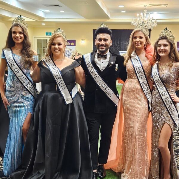 Customised Pageant Sashes With Coloured Border